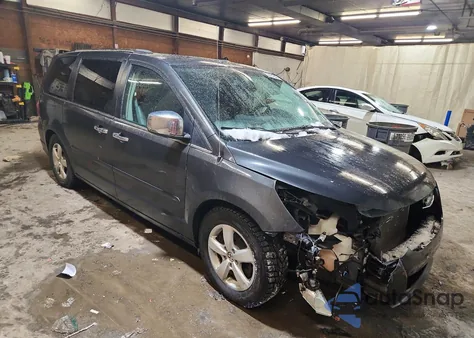 2012 Volkswagen Routan Sel Premium z USA, uszkodzony, nr VIN 2C4RVADG1CR323294